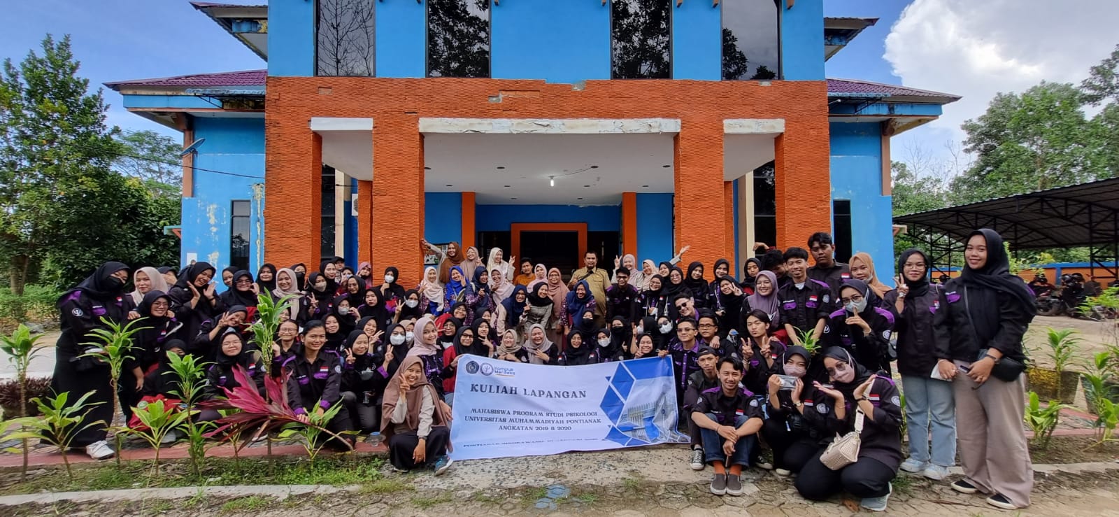 Kuliah Lapangan Mahasiswa Program Studi Psikologi fakultas Ilmu Kesehatan UM Pontianak