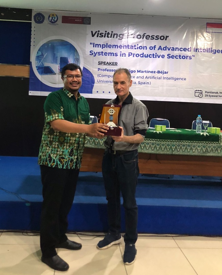 UM Pontianak hadirkan Narasumber dari Spanyol dalam Visiting Professor