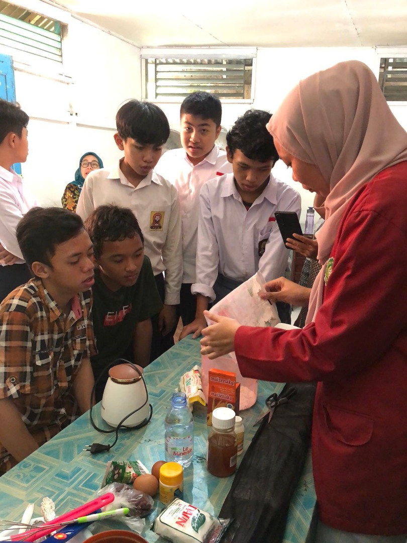 JAJANAN DORAYAKI BEBAS GLUTEN DAN KASEIN UNTUK ANAK DENGAN SPEKTRUM AUTIS