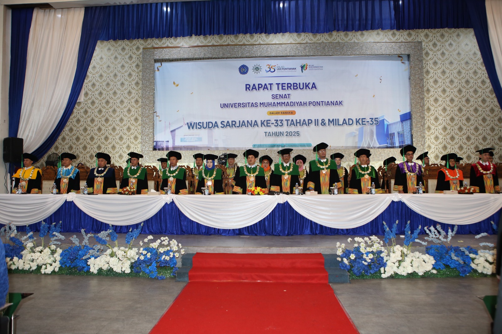 Wisuda ke-33 UM Pontianak â€“ Berinovasi & Berkolaborasi Menuju Kampus Berdampak untuk Negeri