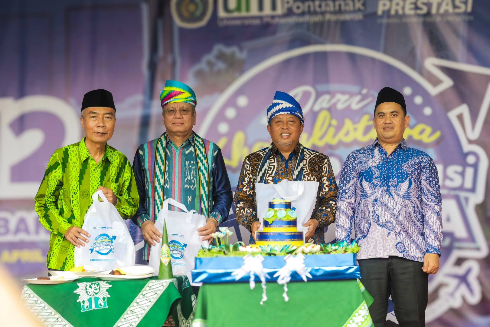 Dari Khatulistiwa untuk Prestasi Mendunia â€“ UM Pontianak Resmi Kick Off PMB 2026â€“2027