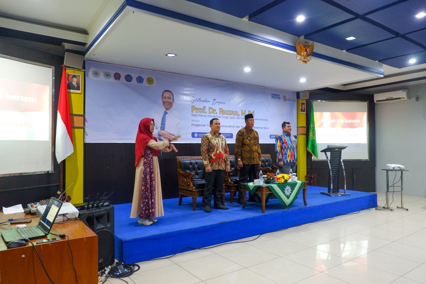 Silaturahim Wamen Diktisaintek Bersama PTMA Kalbar di UM Pontianak