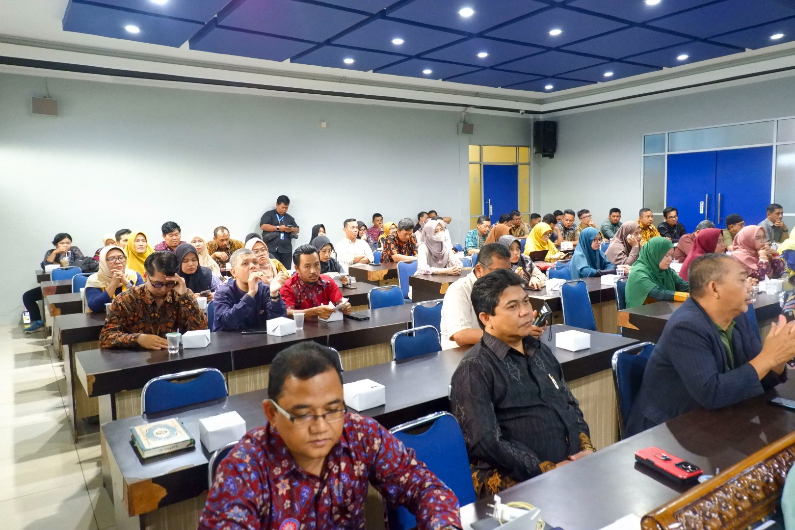 Silaturahim Wamen Diktisaintek Bersama PTMA Kalbar di UM Pontianak