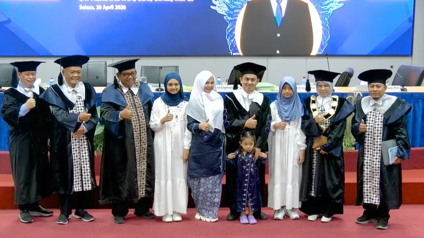 Rektor UM Pontianak Dr. Heriansyah Raih Gelar Doktor di UNY – Angkat Model Evaluasi Pendidikan Al-Islam