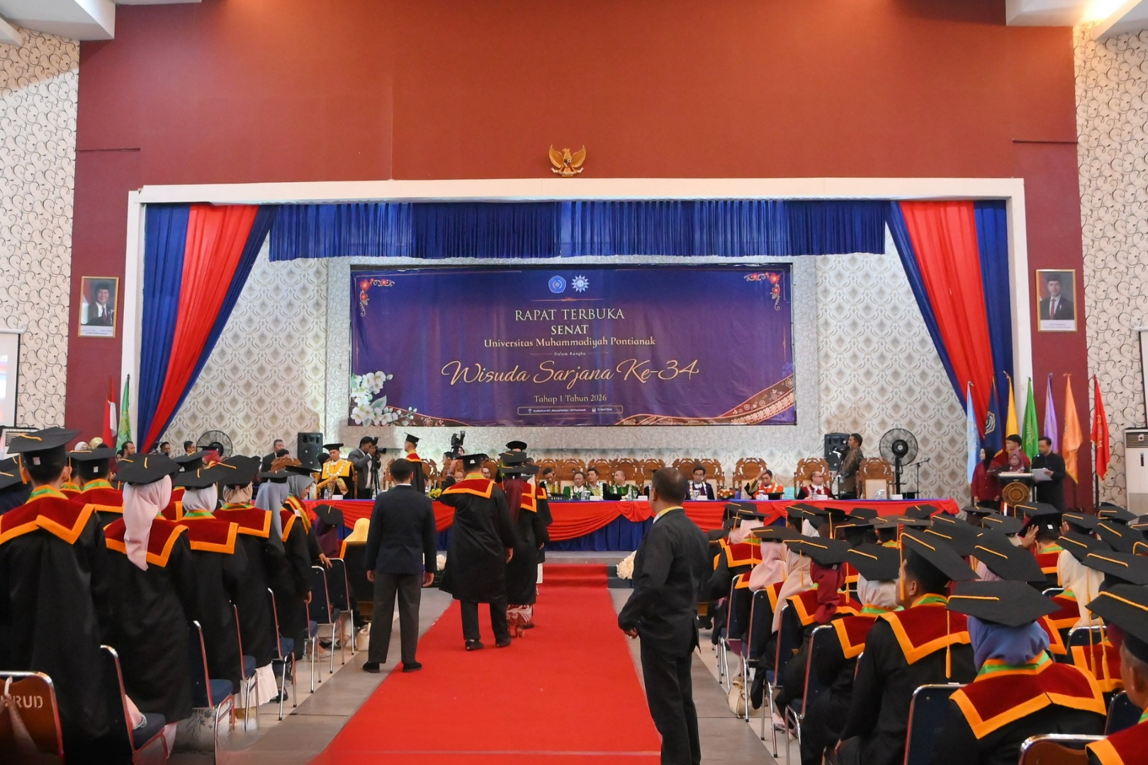 Wisuda Sarjana ke-34 UM Pontianak: Lahirkan Lulusan Berdaya Saing dan Berkemajuan