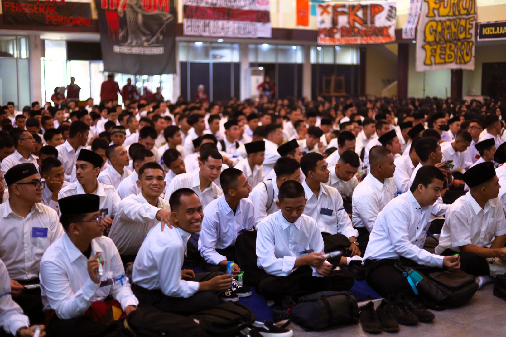 Gelar Kuliah Perdana dan Pengenalan Akademik bagi 1.890 Mahasiswa Baru