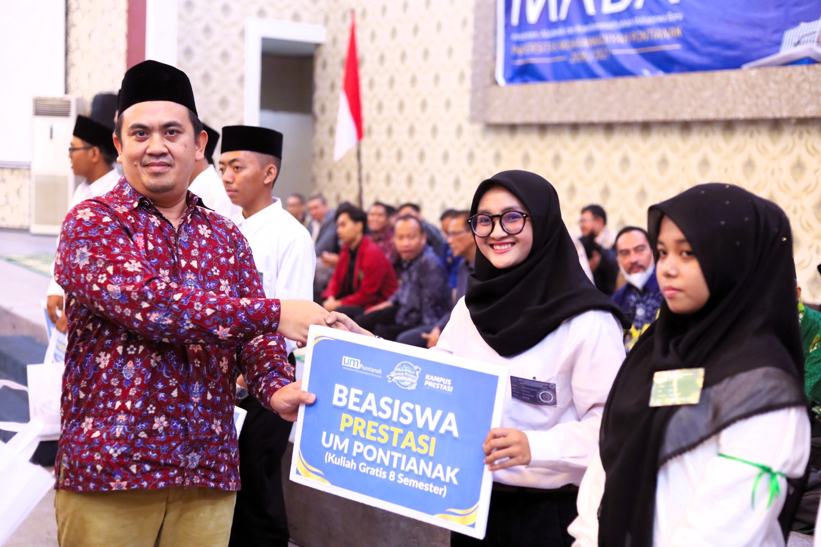 Gelar Kuliah Perdana dan Pengenalan Akademik bagi 1.890 Mahasiswa Baru