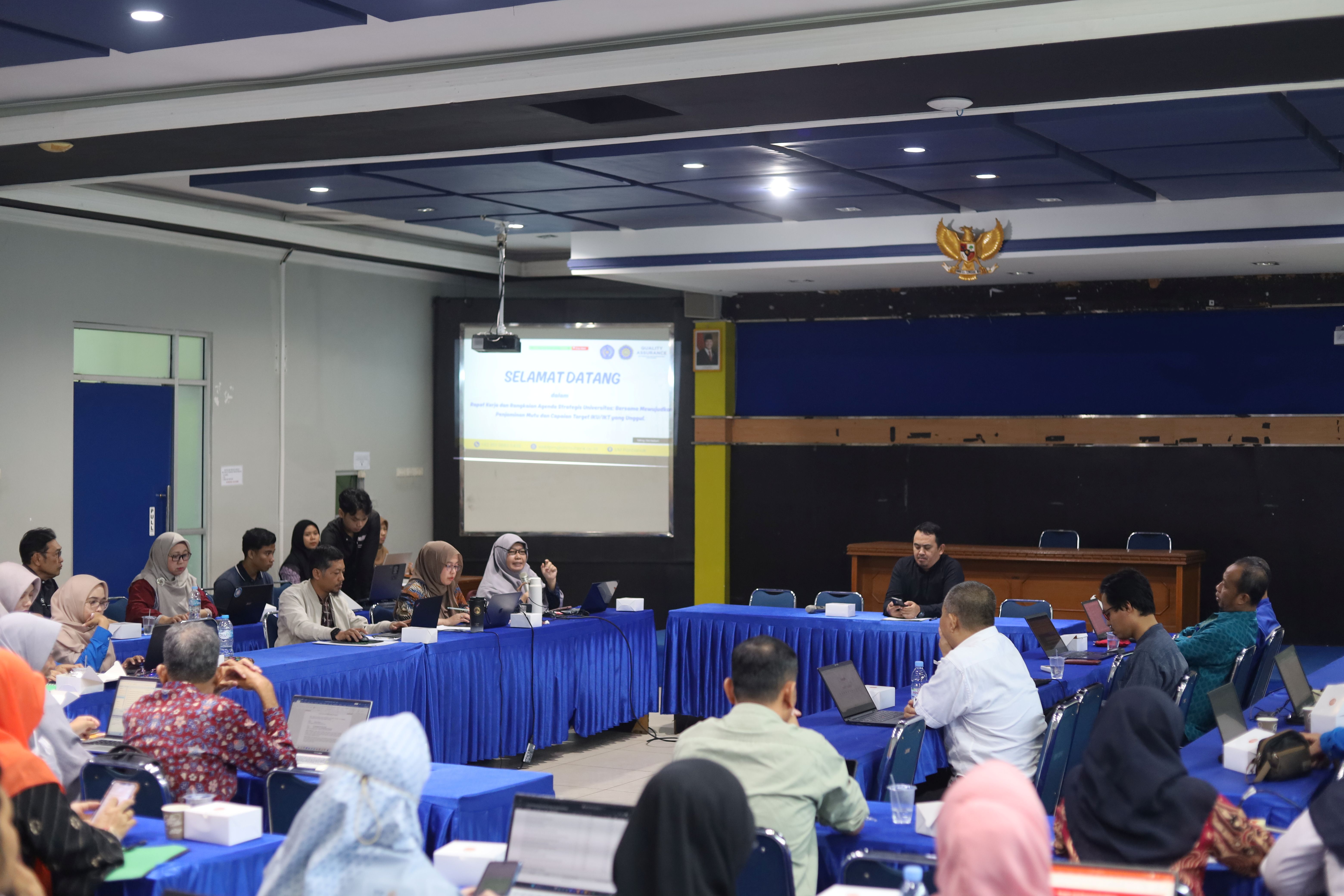 Suasana pembahasan RTM