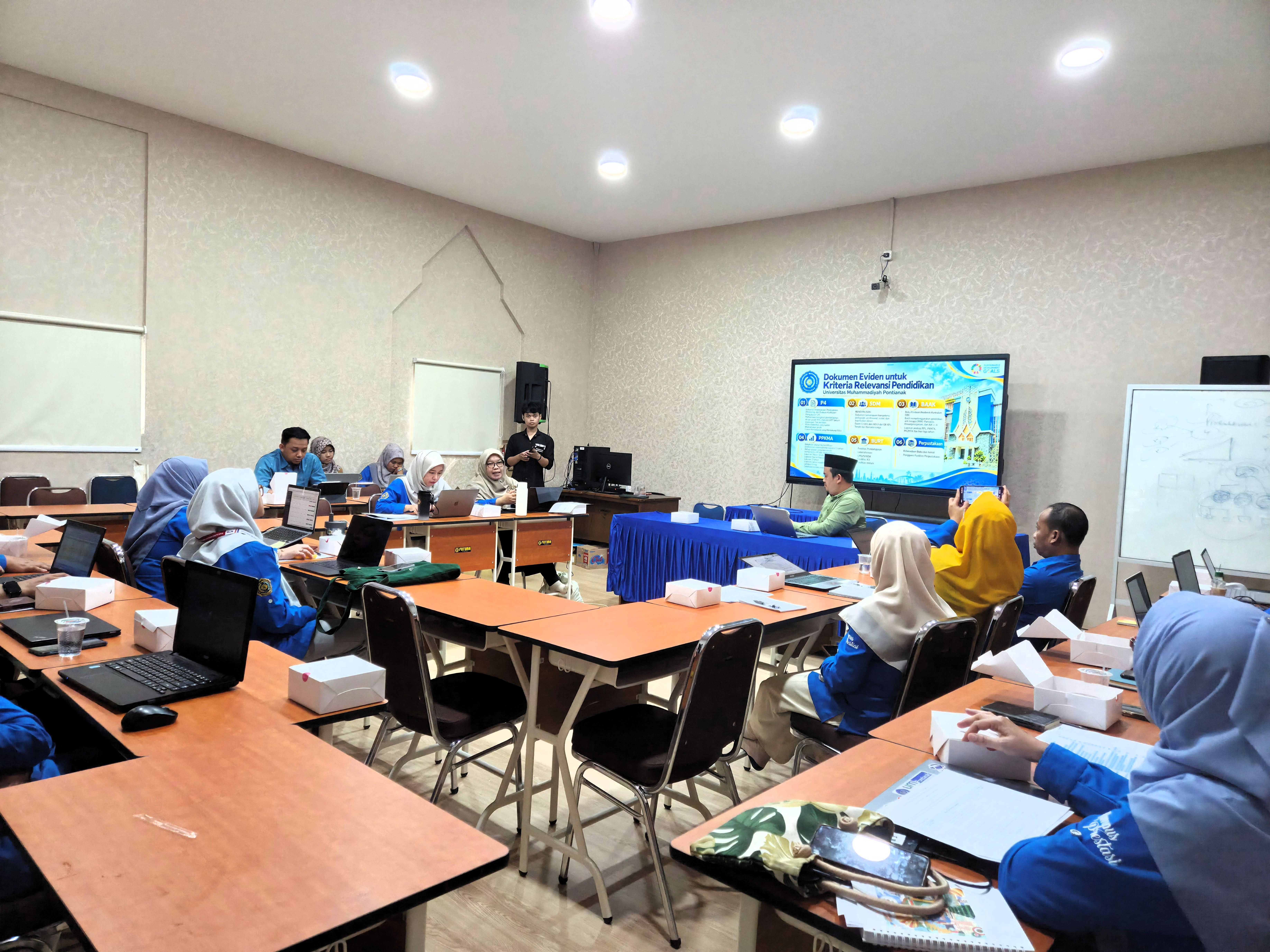 UM Pontianak Perkuat Persiapan Reakreditasi melalui Rapat Tim Task Force
